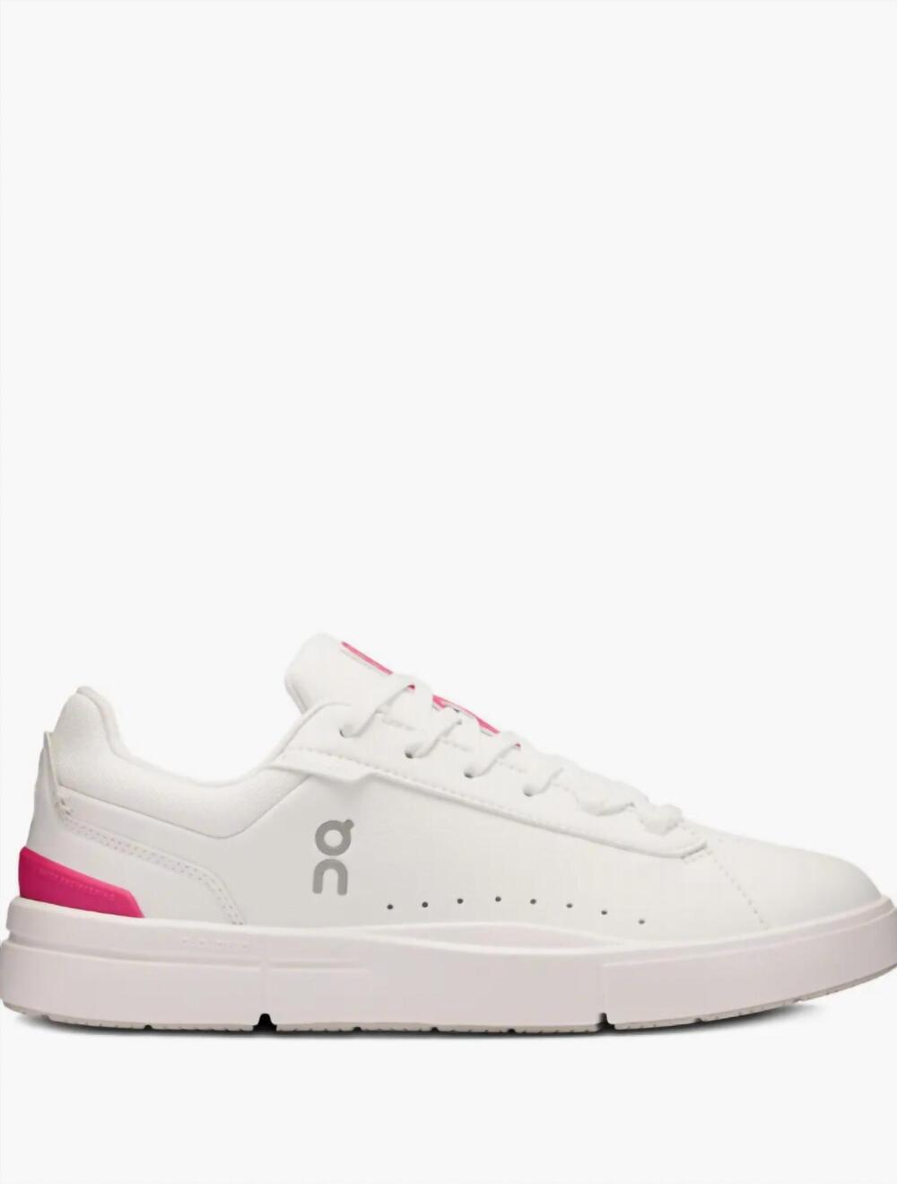 NEW ON women's roger advantage sneaker in white/pink